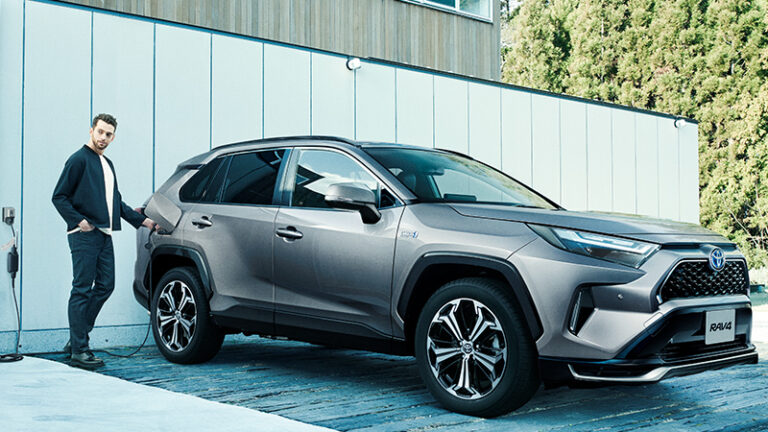 新型RAV4のフルモデルチェンジはいつ?いよいよ5月に発表!発売は2025年秋ごろか!注目のリーク画像!予想される価格やデザイン変更点は?次 ...