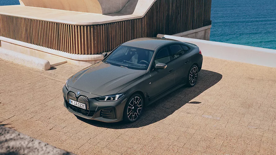 BMW i4